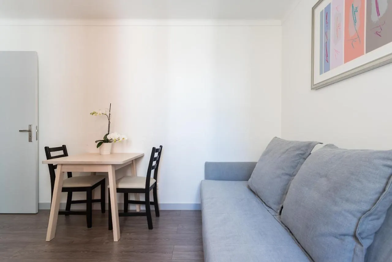 Apartamento Parque das Nações, near Airport, Metro Station Lisboa